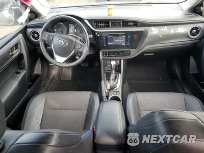Zdjęcie 8 z 16 samochodu: 2018 TOYOTA COROLLA L VIN:2T1BURHE0JC996019 - miniatura