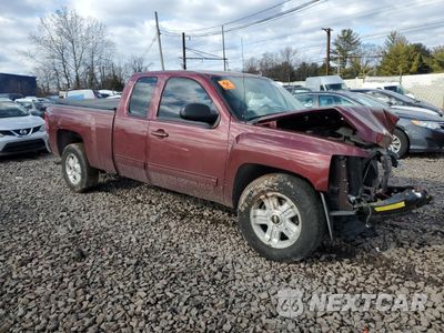Czwarte zdjęcie samochodu z boku: 2013 CHEVROLET SILVERADO K1500 LT VIN:1GCRKSE79DZ330806 - miniatura