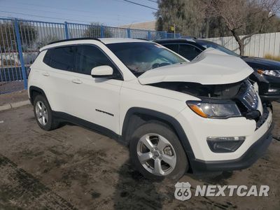 Czwarte zdjęcie samochodu z boku: 2019 JEEP COMPASS LATITUDE VIN:3C4NJDBBXKT761018 - miniatura