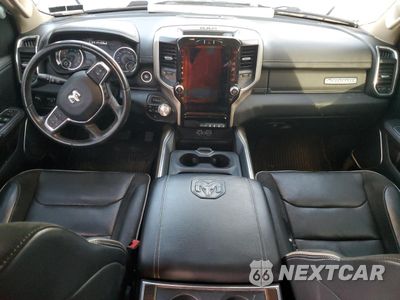 Zdjęcie 8 z 12 samochodu: 2021 RAM 1500 LARAMIE VIN:1C6SRFJT4MN639878 - miniatura