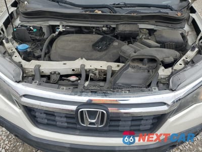 Zdjęcie 11 z 12 samochodu: 2017 HONDA RIDGELINE RTL VIN:5FPYK2F5XHB006081 - miniatura