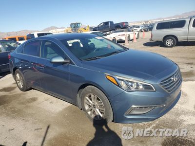 Czwarte zdjęcie samochodu z boku: 2015 HYUNDAI SONATA SE VIN:5NPE24AF6FH244225 - miniatura