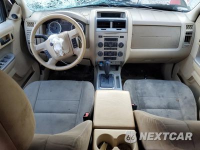 Zdjęcie 8 z 13 samochodu: 2012 FORD ESCAPE XLT VIN:1FMCU0D75CKC59628 - miniatura