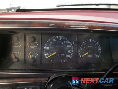 Zdjęcie 9 z 11 samochodu: 1991 FORD F150 VIN:1FTEX14N7MKA09821 - miniatura