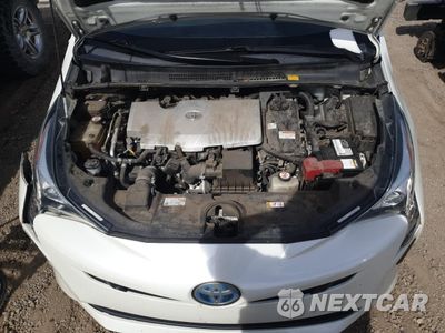 Zdjęcie 11 z 13 samochodu: 2018 TOYOTA PRIUS VIN:JTDKARFU2J3552278 - miniatura