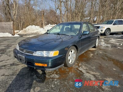 Drugie zdjęcie samochodu z przodu: 1995 HONDA ACCORD EX VIN:1HGCE6665SA021955 - miniatura