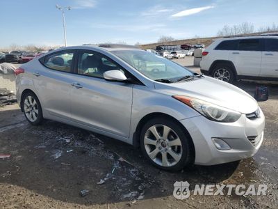Czwarte zdjęcie samochodu z boku: 2013 HYUNDAI ELANTRA GLS VIN:5NPDH4AE1DH170596 - miniatura
