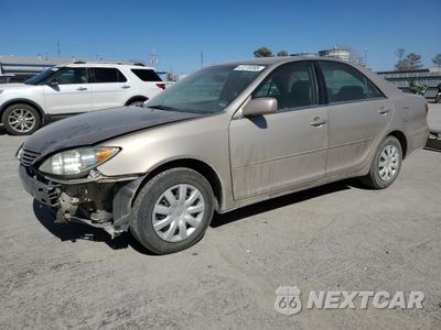 2005 TOYOTA CAMRY LE 4T1BE32KX5U547993 - główne zdjęcie licytacji z USA - miniatura