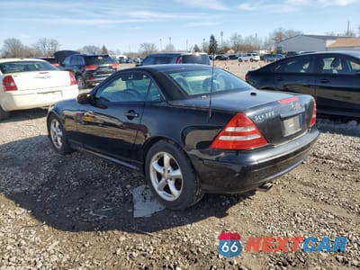 Drugie zdjęcie samochodu z przodu: 2001 MERCEDES-BENZ SLK 320 VIN:WDBKK65F81F229400 - miniatura