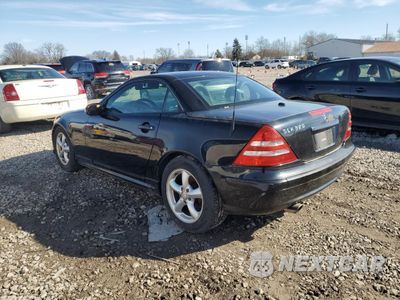 Drugie zdjęcie samochodu z przodu: 2001 MERCEDES-BENZ SLK 320 VIN:WDBKK65F81F229400 - miniatura