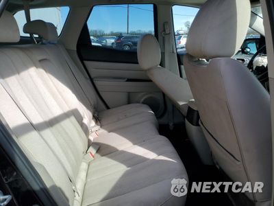 Zdjęcie 11 z 14 samochodu: 2010 MAZDA CX-7 VIN:JM3ER2WM0A0305590 - miniatura