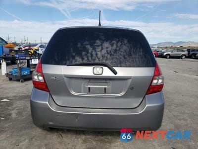Zdjęcie 6 z 12 samochodu: 2007 HONDA FIT VIN:JHMGD38447S064664 - miniatura