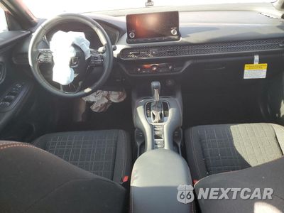 Zdjęcie 8 z 15 samochodu: 2025 HONDA HR-V SPORT VIN:3CZRZ1H52SM735592 - miniatura