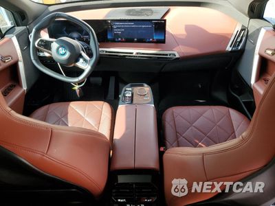Zdjęcie 8 z 13 samochodu: 2022 BMW IX XDRIVE50 VIN:WB523CF09NCK81824 - miniatura