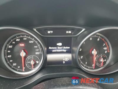 Zdjęcie 9 z 12 samochodu: 2019 MERCEDES-BENZ CLA 250 VIN:WDDSJ4EB7KN775608 - miniatura