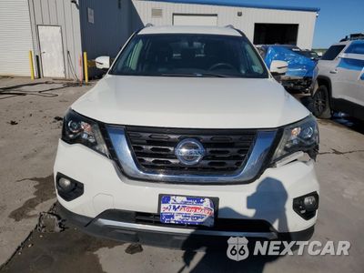 Piąte zdjęcie samochodu w środku: 2017 NISSAN PATHFINDER S VIN:5N1DR2MN1HC652978 - miniatura