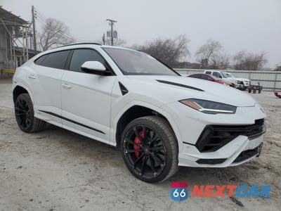 Czwarte zdjęcie samochodu z boku: 2024 LAMBORGHINI URUS S VIN:ZPBCB3ZL1RLA29551 - miniatura