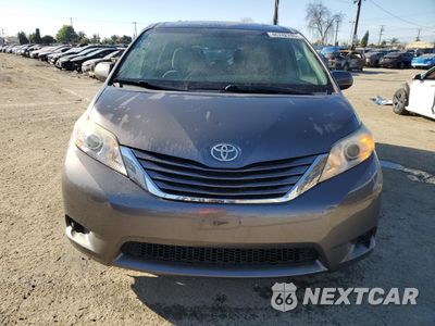 Piąte zdjęcie samochodu w środku: 2016 TOYOTA SIENNA LE VIN:5TDKK3DC0GS762258 - miniatura