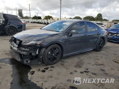 2025 TOYOTA CAMRY XSE 4T1DAACK8SU088479 - główne zdjęcie licytacji z USA - miniatura