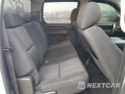 Zdjęcie 11 z 14 samochodu: 2011 CHEVROLET SILVERADO K1500 LT VIN:3GCPKSE37BG224534 - miniatura