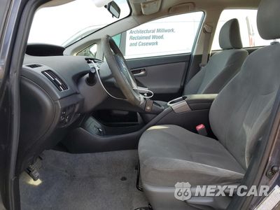 Zdjęcie 7 z 14 samochodu: 2013 TOYOTA PRIUS VIN:JTDKN3DU3D5575954 - miniatura