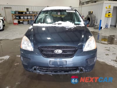Piąte zdjęcie samochodu w środku: 2009 KIA RONDO BASE VIN:KNAFG529097273472 - miniatura