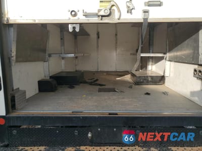 Zdjęcie 11 z 13 samochodu: 2022 CHEVROLET EXPRESS G3500 VIN:1GB3GSC75N1265001 - miniatura