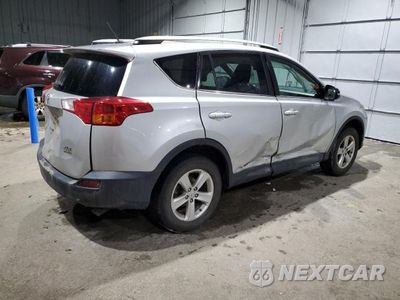 Trzecie zdjęcie samochodu z tyłu: 2014 TOYOTA RAV4 XLE VIN:2T3RFREV6EW161857 - miniatura