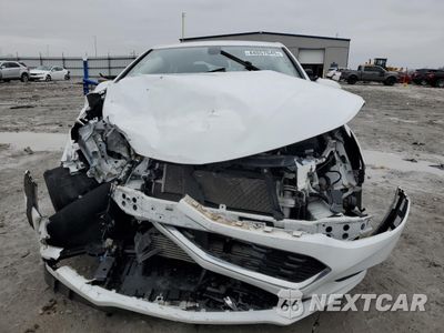 Piąte zdjęcie samochodu w środku: 2018 CHEVROLET CRUZE LS VIN:1G1BC5SM8J7133930 - miniatura