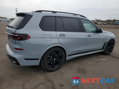 Trzecie zdjęcie samochodu z tyłu: 2023 BMW X7 XDRIVE40I VIN:5UX23EM04P9P81441 - miniatura