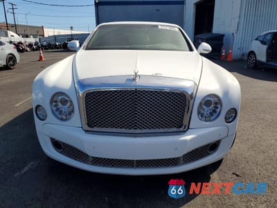 Piąte zdjęcie samochodu w środku: 2012 BENTLEY MULSANNE VIN:SCBBB7ZH0CC017066 - miniatura