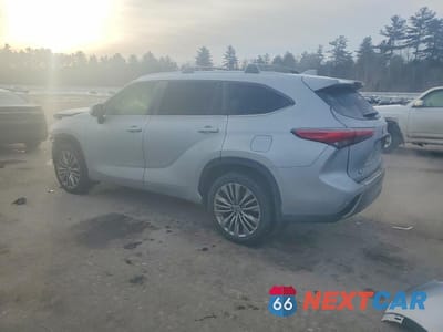 Drugie zdjęcie samochodu z przodu: 2022 TOYOTA HIGHLANDER PLATINUM VIN:5TDFZRBH9NS181949 - miniatura
