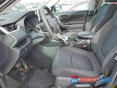 Zdjęcie 7 z 13 samochodu: 2023 TOYOTA RAV4 LE VIN:2T3K1RFV9PC243746 - miniatura