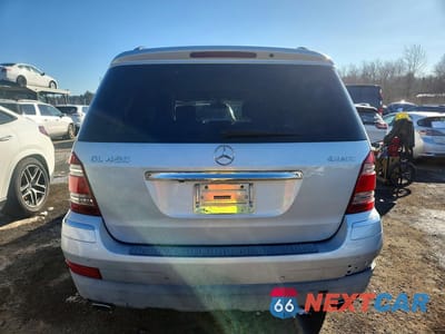 Zdjęcie 6 z 12 samochodu: 2009 MERCEDES-BENZ GL 450 4MATIC VIN:4JGBF71E49A511921 - miniatura