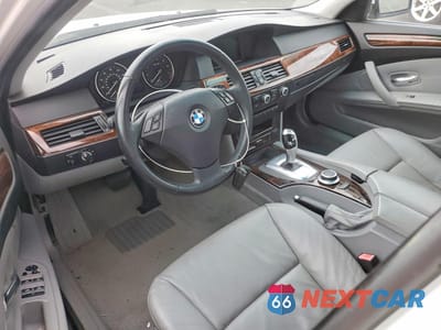 Zdjęcie 8 z 12 samochodu: 2008 BMW 535 I VIN:WBANW13528CZ85247 - miniatura