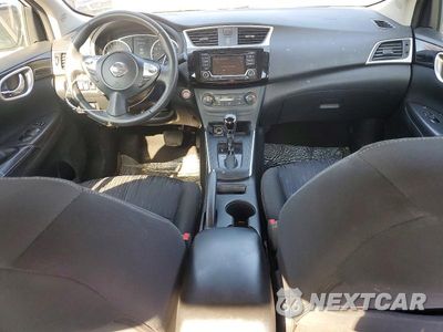 Zdjęcie 8 z 11 samochodu: 2017 NISSAN SENTRA SV VIN:3N1AB7AP2HY339740 - miniatura