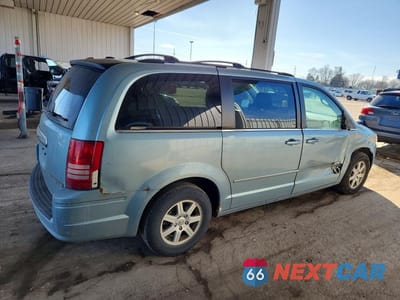 Trzecie zdjęcie samochodu z tyłu: 2010 CHRYSLER TOWN & COUNTRY TOURING PLUS VIN:2A4RR8DX6AR481571 - miniatura