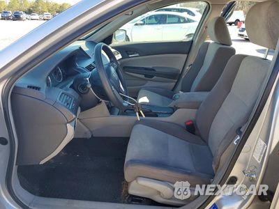 Zdjęcie 7 z 13 samochodu: 2009 HONDA ACCORD LX VIN:1HGCP26359A066669 - miniatura