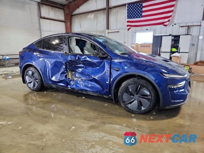 Czwarte zdjęcie samochodu z boku: 2026 TESLA MODEL Y VIN:7SAYGDED5TF423926 - miniatura