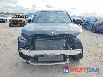 Piąte zdjęcie samochodu w środku: 2025 BMW X1 XDRIVE28I VIN:WBX73EF02S5080520 - miniatura