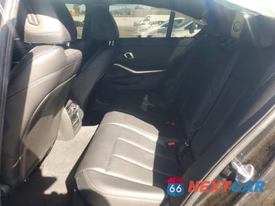 Zdjęcie 10 z 12 samochodu: 2024 BMW 330I VIN:3MW69FF03R8E02394 - miniatura