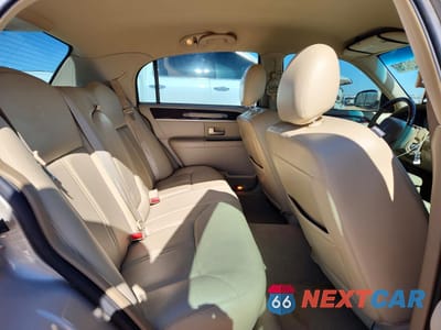 Zdjęcie 10 z 12 samochodu: 2008 LINCOLN TOWN CAR SIGNATURE LIMITED VIN:2LNHM82V58X657254 - miniatura