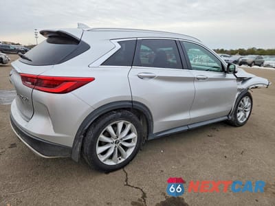 Trzecie zdjęcie samochodu z tyłu: 2019 INFINITI QX50 ESSENTIAL VIN:3PCAJ5M3XKF116085 - miniatura