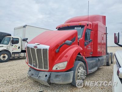2019 PETERBILT 579 SEMI TRUCK 1XPBD49X4KD628562 - główne zdjęcie licytacji z USA - miniatura