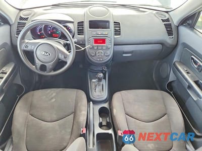 Zdjęcie 8 z 11 samochodu: 2013 KIA SOUL BASE VIN:KNDJT2A52D7626406 - miniatura