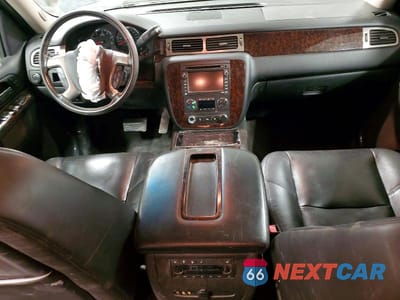 Zdjęcie 8 z 11 samochodu: 2011 GMC YUKON DENALI VIN:1GKS2EEF7BR362259 - miniatura