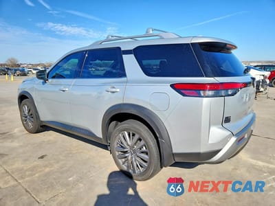 Drugie zdjęcie samochodu z przodu: 2024 NISSAN PATHFINDER SL VIN:5N1DR3CBXRC298585 - miniatura