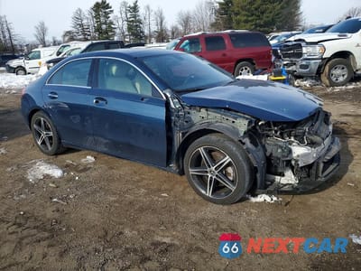 Czwarte zdjęcie samochodu z boku: 2021 MERCEDES-BENZ A 220 4MATIC VIN:W1K3G4FB5MJ297880 - miniatura