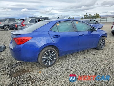 Trzecie zdjęcie samochodu z tyłu: 2018 TOYOTA COROLLA SE VIN:2T1BURHE3JC050450 - miniatura