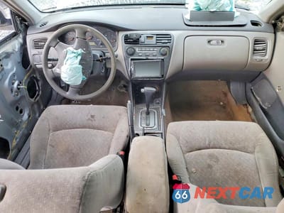 Zdjęcie 8 z 12 samochodu: 2001 HONDA ACCORD VALUE VIN:1HGCF86621A041667 - miniatura